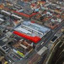 Nádraží (autobusové): letecký pohled, hmota objektu vyplňuje celý blok 120 x 120 m; archiv A8000.