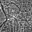 Urbanistický vývoj: letecký pohled na město 1946; podle Historický atlas 1996.