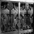 Umělecké řemeslo: Georg Klimt, krbová mříž v zasedací síni Komerční banky; foto O. Sepp.