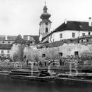 Zátkovo nábřeží: bourání hradeb na Slepém rameni 1902; sbírka J. Dvořáka.