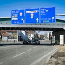 Železnice: rekonstruovaný viadukt v ulici Pekárenská; foto Nebe 2022.