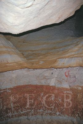 Geologická stavba: sedimenty klikovského souvrství odkryté ve stěně starého důlního díla Orty u Českých Budějovic; foto P. Bürger.