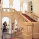 Jihočeské muzeum: hlavní schodiště; ze sbírek Jihočeského muzea v Českých Budějovicích.
