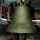 Pernerové: zvon Svatý Vojtěch na věži kostela svatého Vojtěcha ve Čtyřech Dvorech, odlitý Rudolfem Pernerem IV. v Pasově; SOkA.