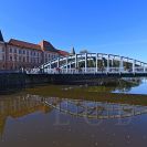Zlatý most: železná konstrukce mostu vyrobeného Pražskou strojírenskou akciovou společností z Libně; foto Nebe 2022.