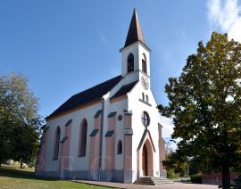 Staré Hodějovice: kostel Panny Marie; foto Nebe 2018.