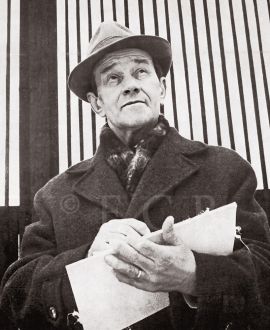 Terš Alois: portrétní fotografie z katalogu výstavy; SOkA.