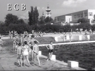 1963 – Nové budovy s novým koupalištěm v Českých Budějovicích